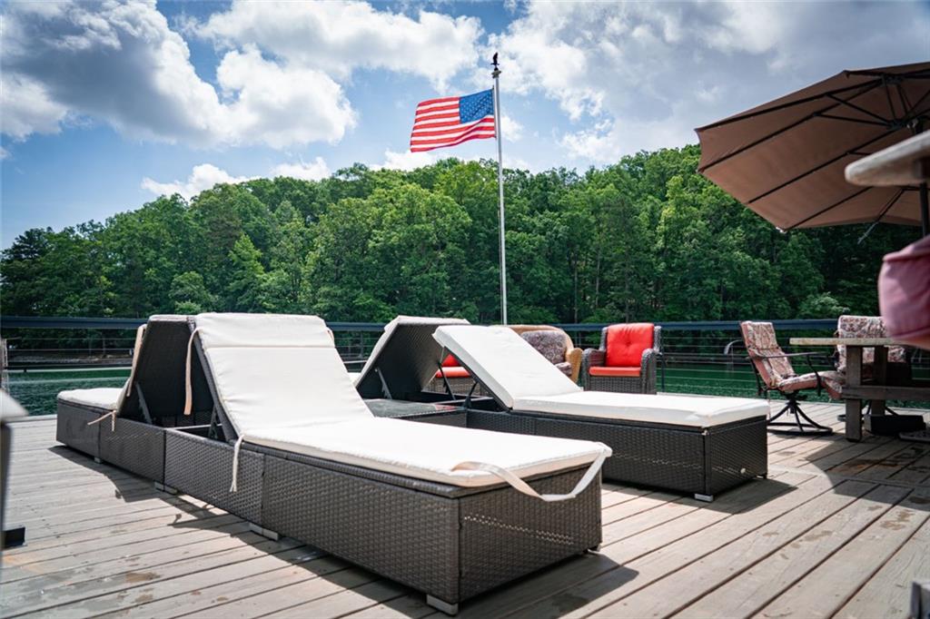8575 Anchor On Lanier Court