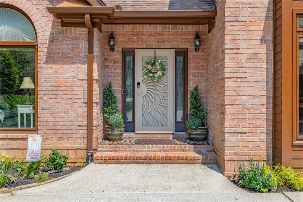 8575 Anchor On Lanier Court