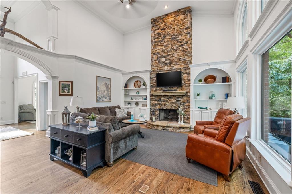 8575 Anchor On Lanier Court