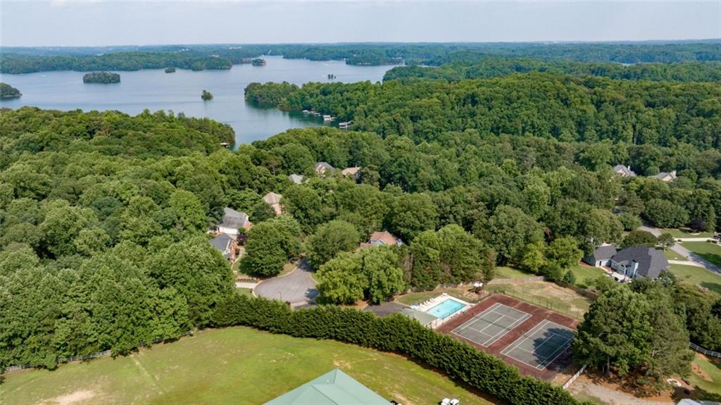 8575 Anchor On Lanier Court