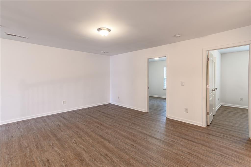 6802 Story Circle Circle