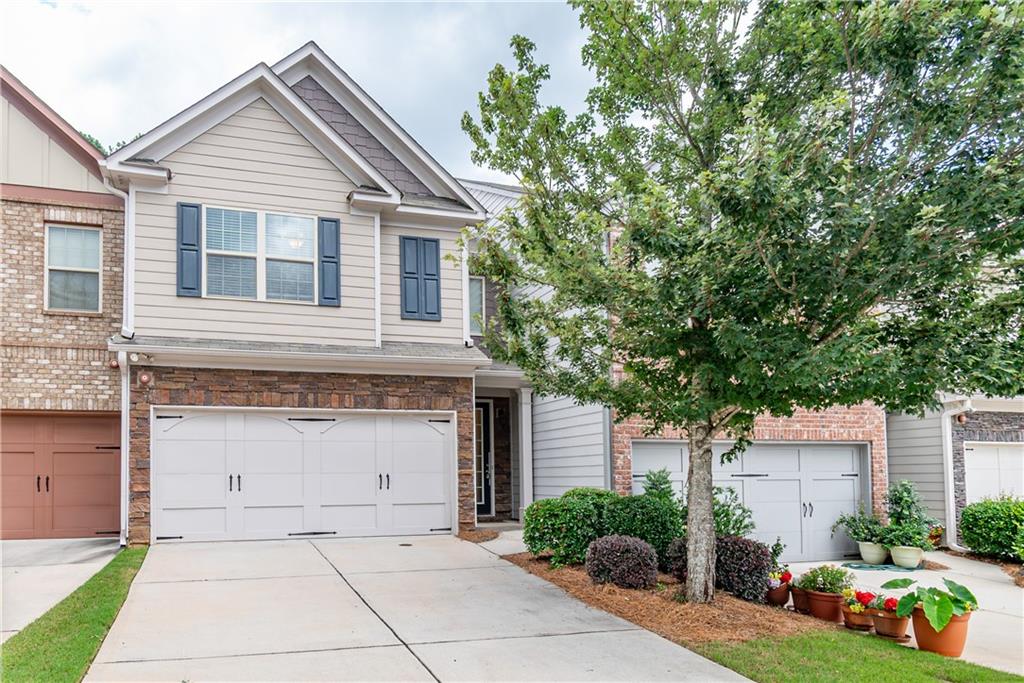 6802 Story Circle Circle
