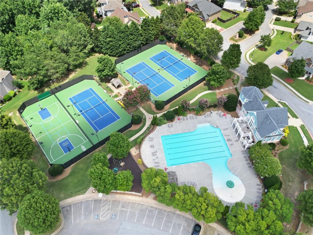 1028 Constitution Way