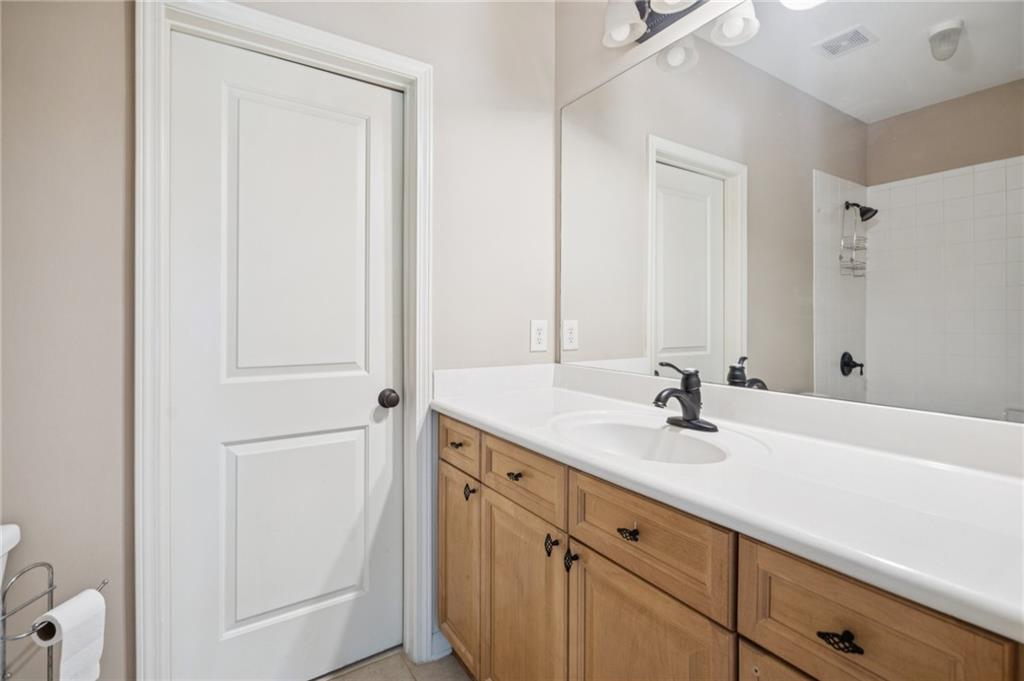 1028 Constitution Way