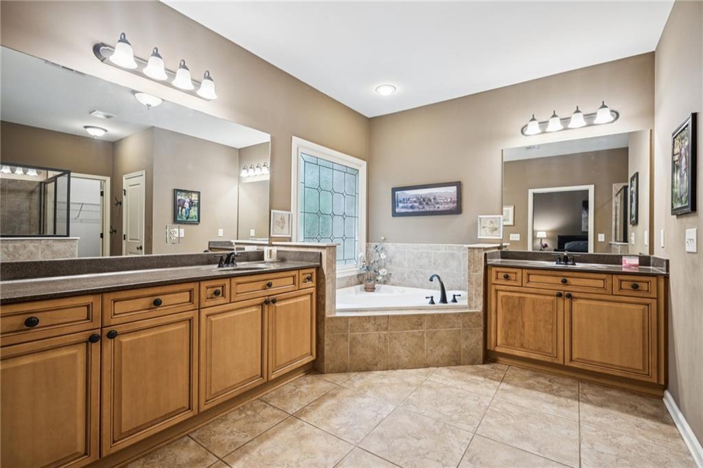 1028 Constitution Way