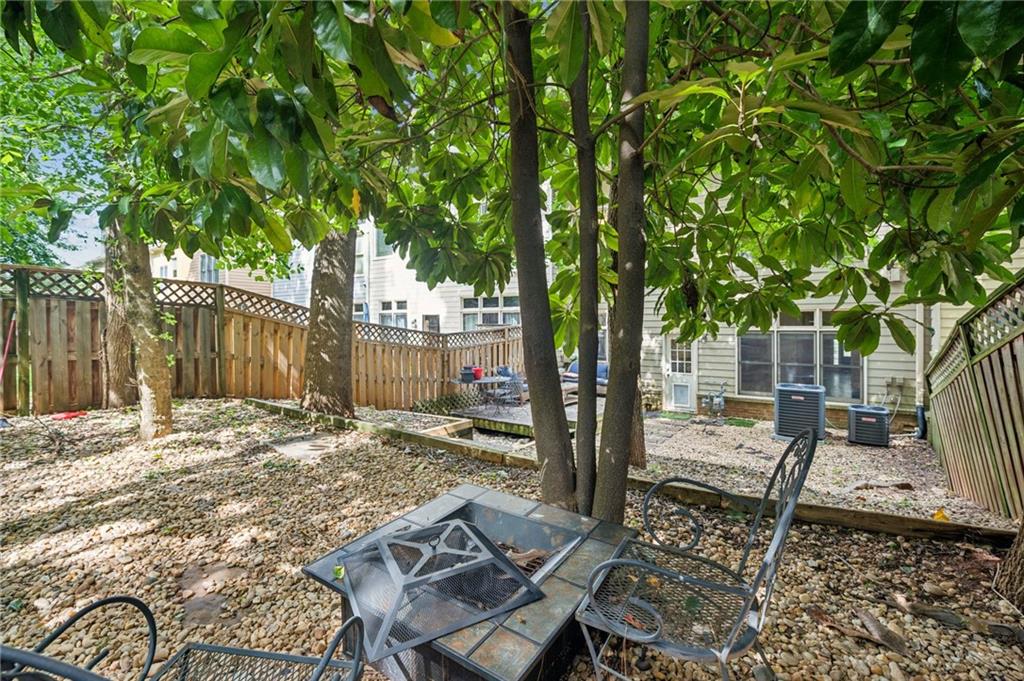 1028 Constitution Way