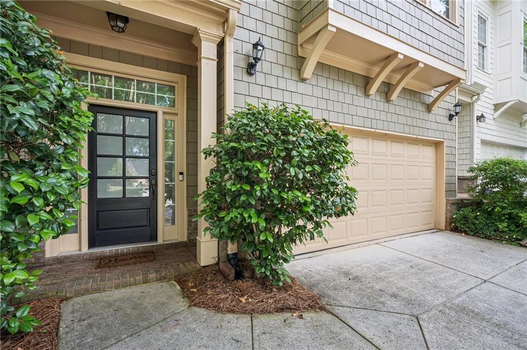 1028 Constitution Way