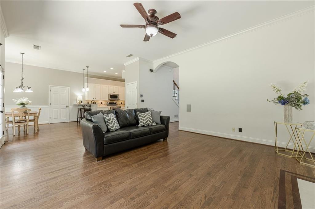 3275 Cherry Oak Lane