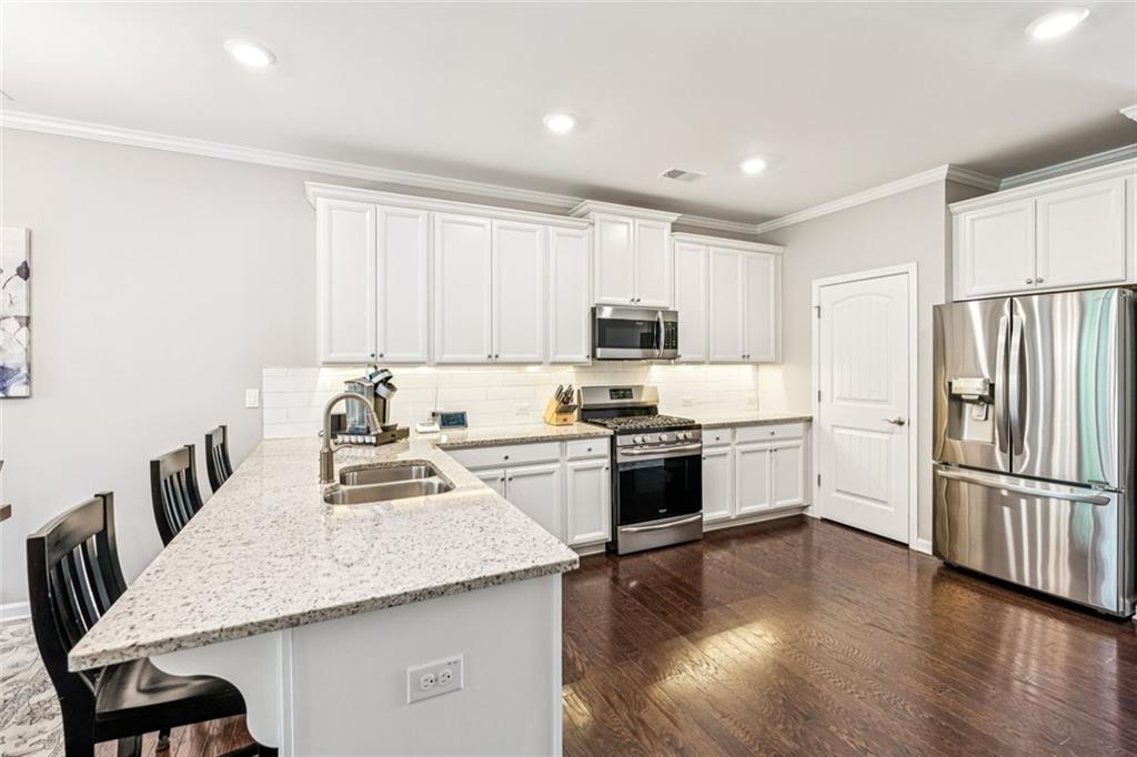 2735 Kimblewick Court