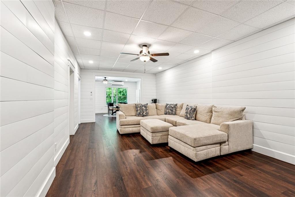 2735 Kimblewick Court