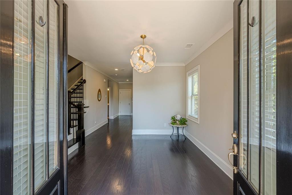 2100 Kensley Drive Drive