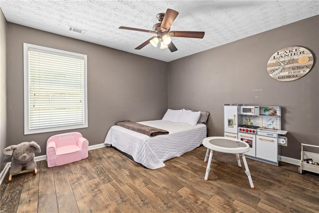 3777 Walnut Grove Way
