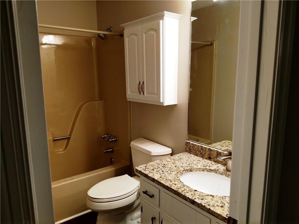 4907 Bentwood Drive