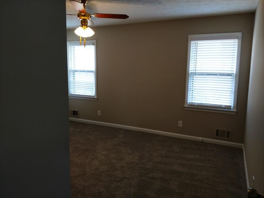 4907 Bentwood Drive