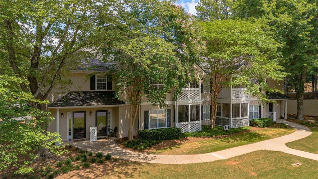907 Peachtree Forest Terrace