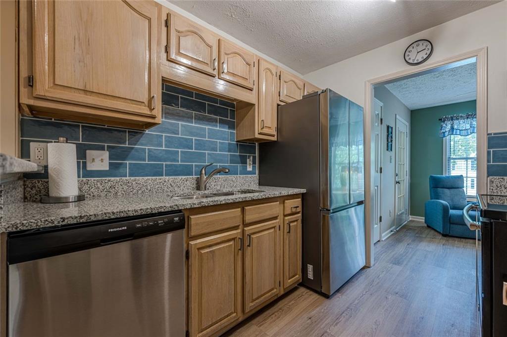 907 Peachtree Forest Terrace