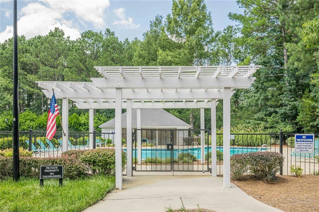 907 Peachtree Forest Terrace