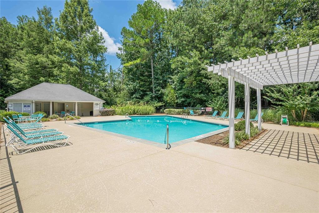 907 Peachtree Forest Terrace