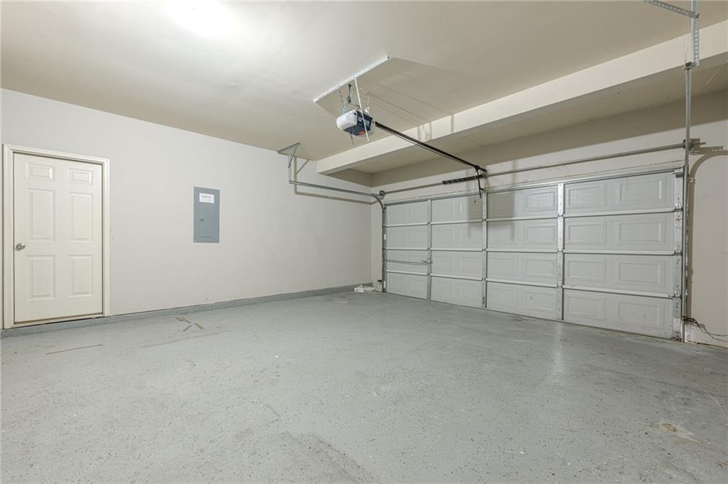 3446 Greyhawk Crossing