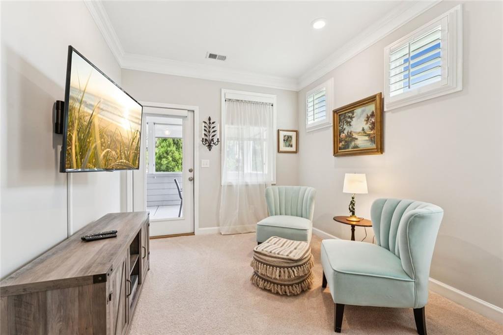 2880 Westlington Circle
