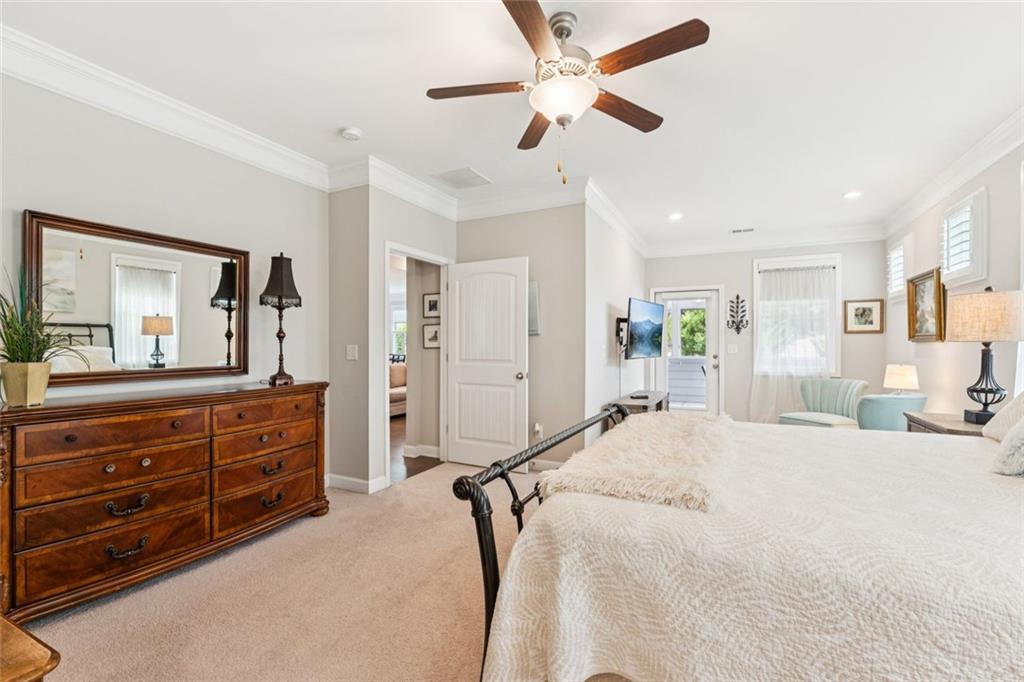 2880 Westlington Circle