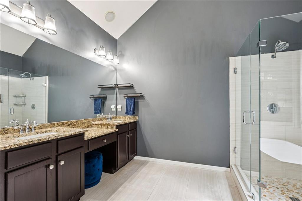 6319 Rooks Pass