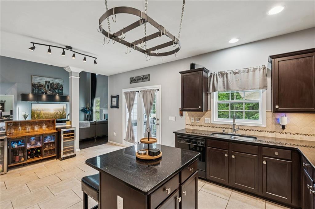 6319 Rooks Pass
