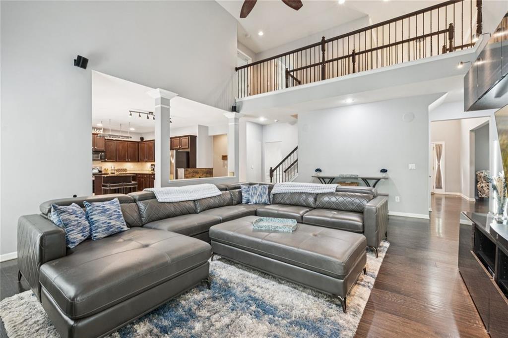 6319 Rooks Pass