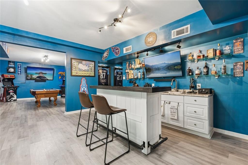 6319 Rooks Pass