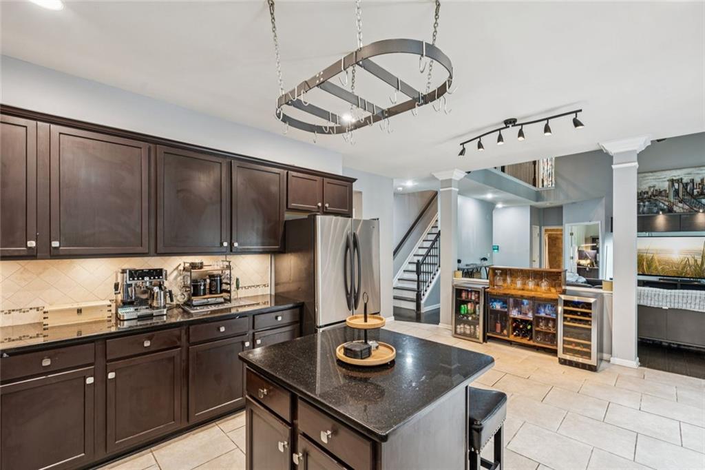 6319 Rooks Pass