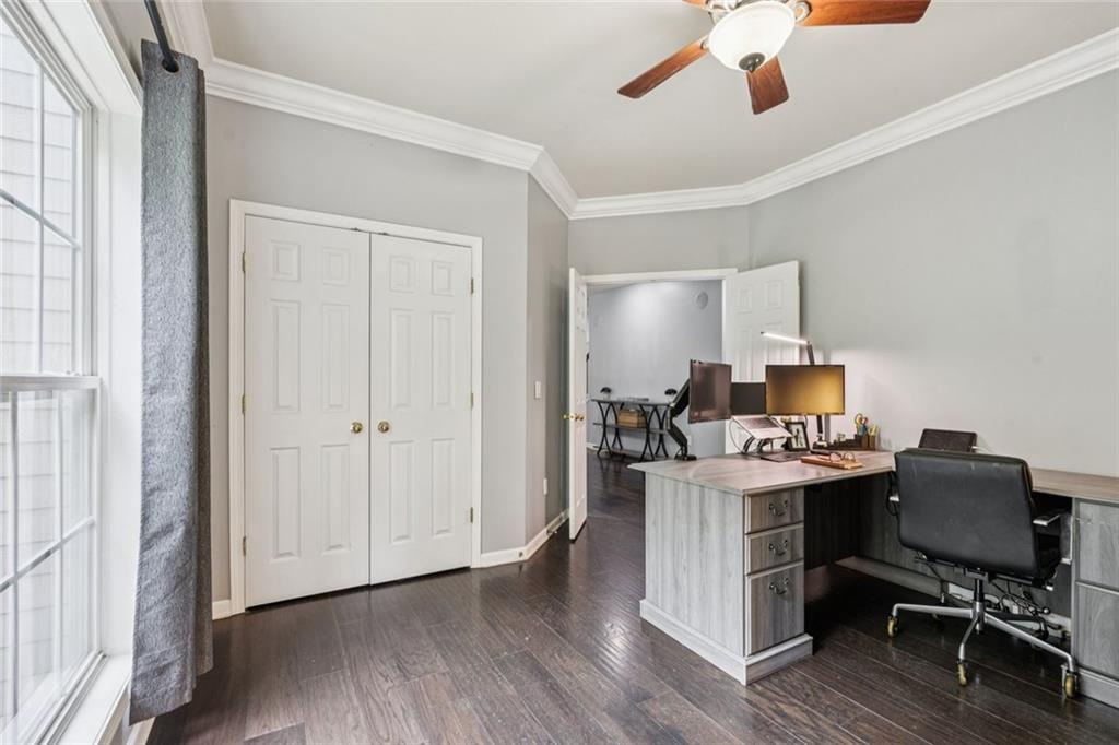 6319 Rooks Pass