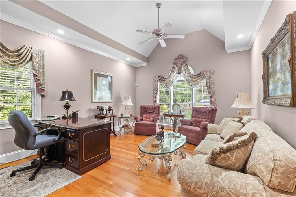 4315 Marble Arch Way
