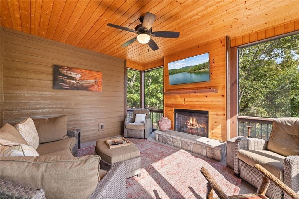 97 E Lake Laceola Road S