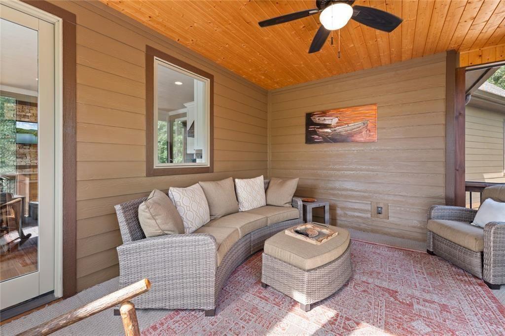 97 E Lake Laceola Road S