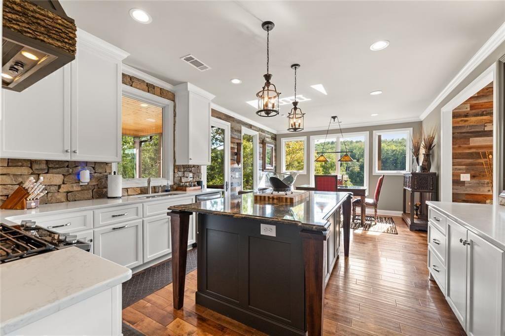 97 E Lake Laceola Road S