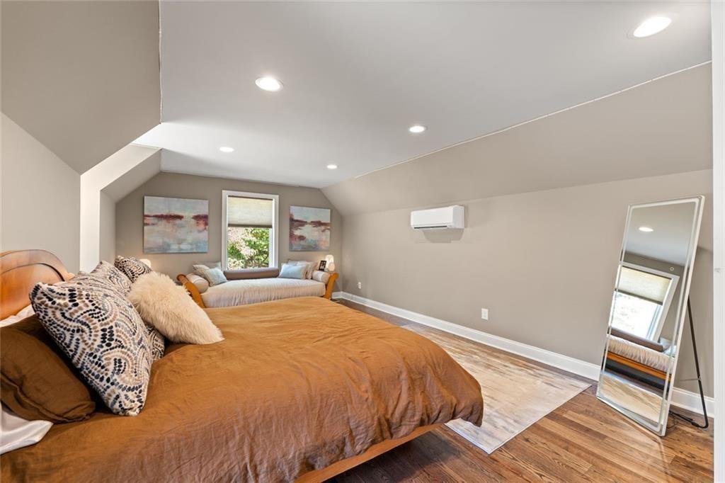 97 E Lake Laceola Road S