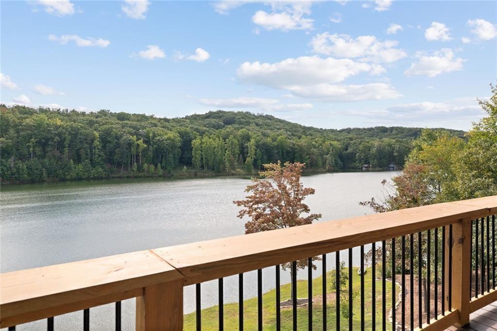 97 E Lake Laceola Road S