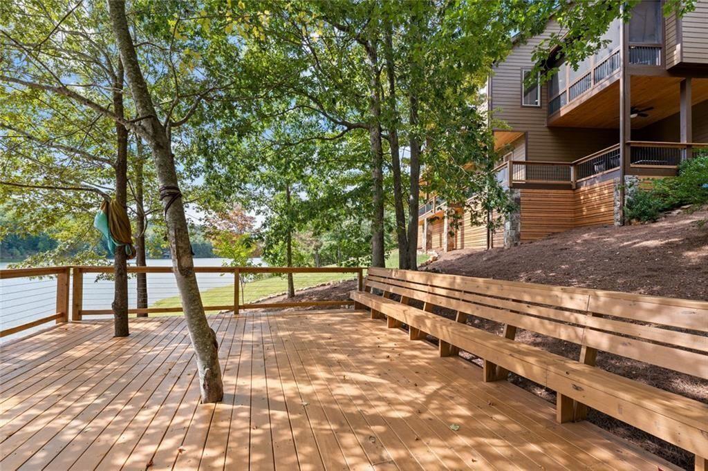 97 E Lake Laceola Road S