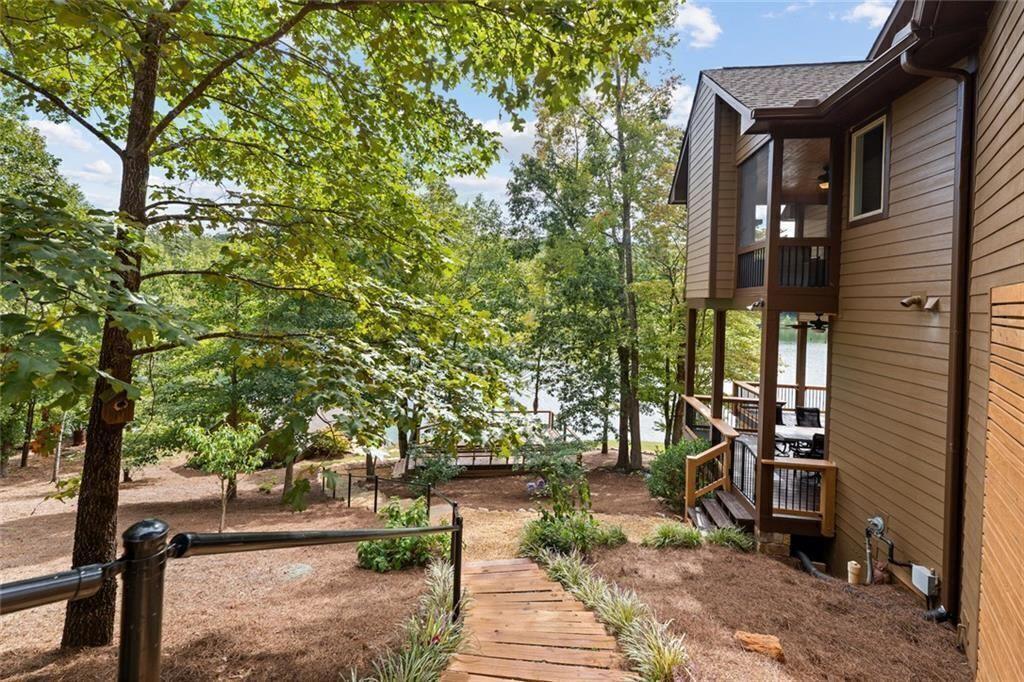 97 E Lake Laceola Road S