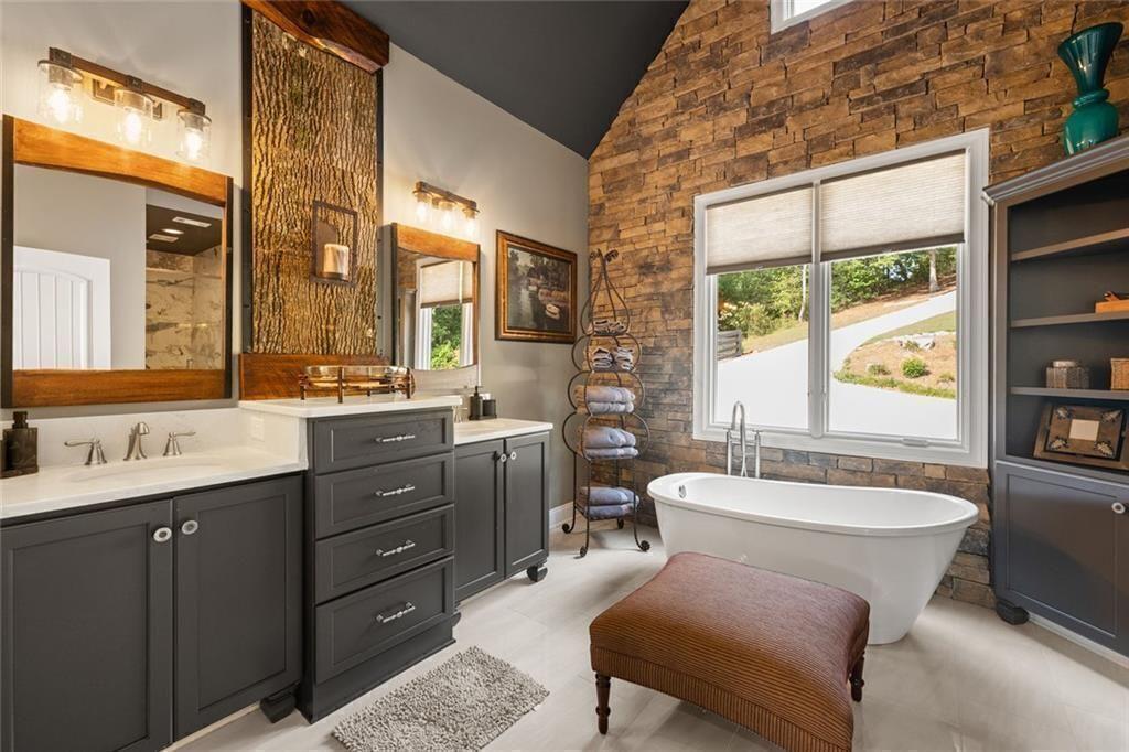 97 E Lake Laceola Road S