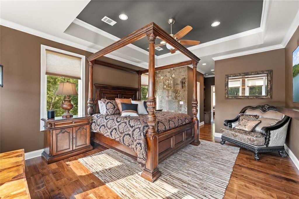 97 E Lake Laceola Road S