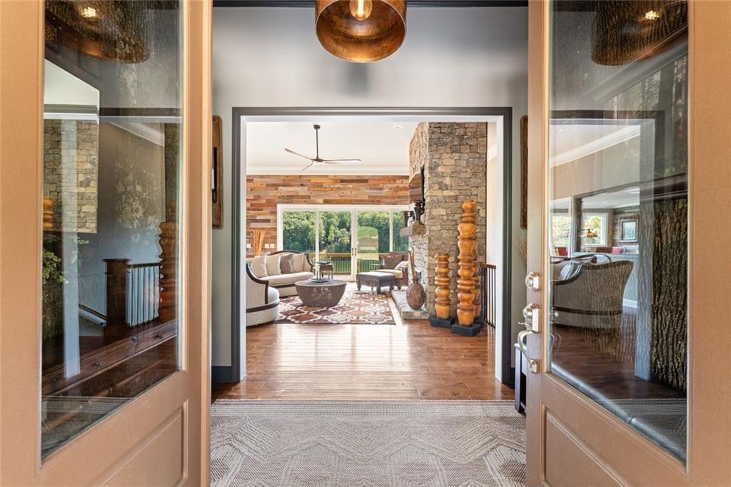 97 E Lake Laceola Road S