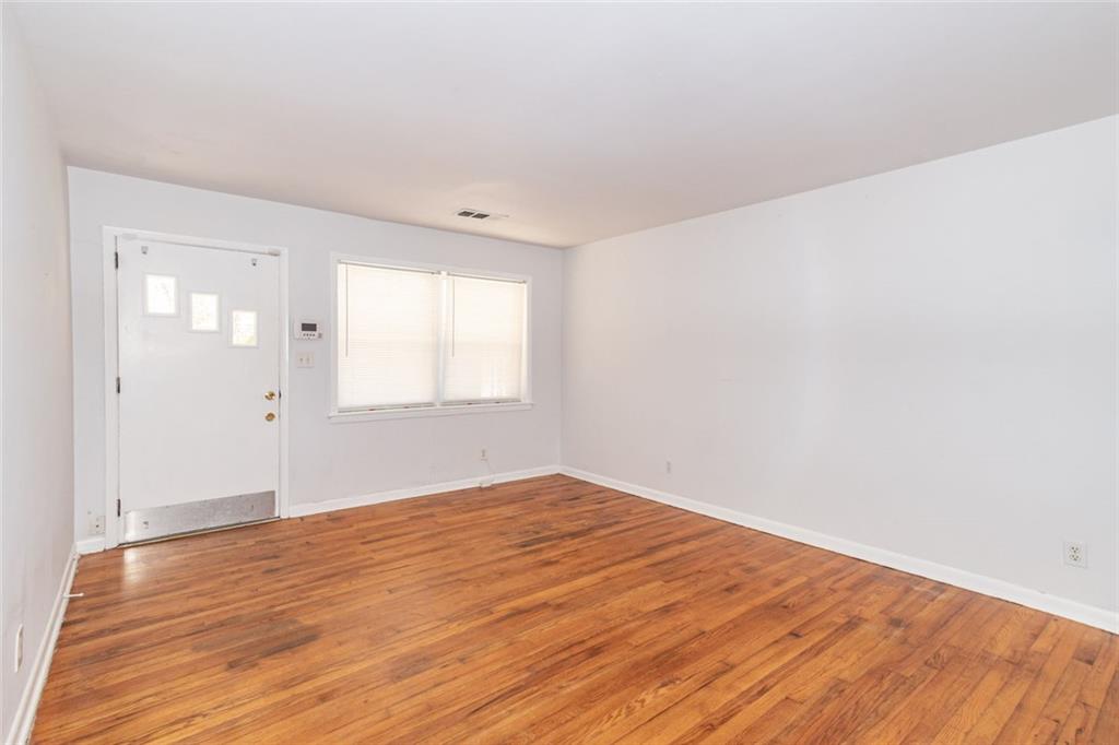 207 Buchanan Terrace Unit B