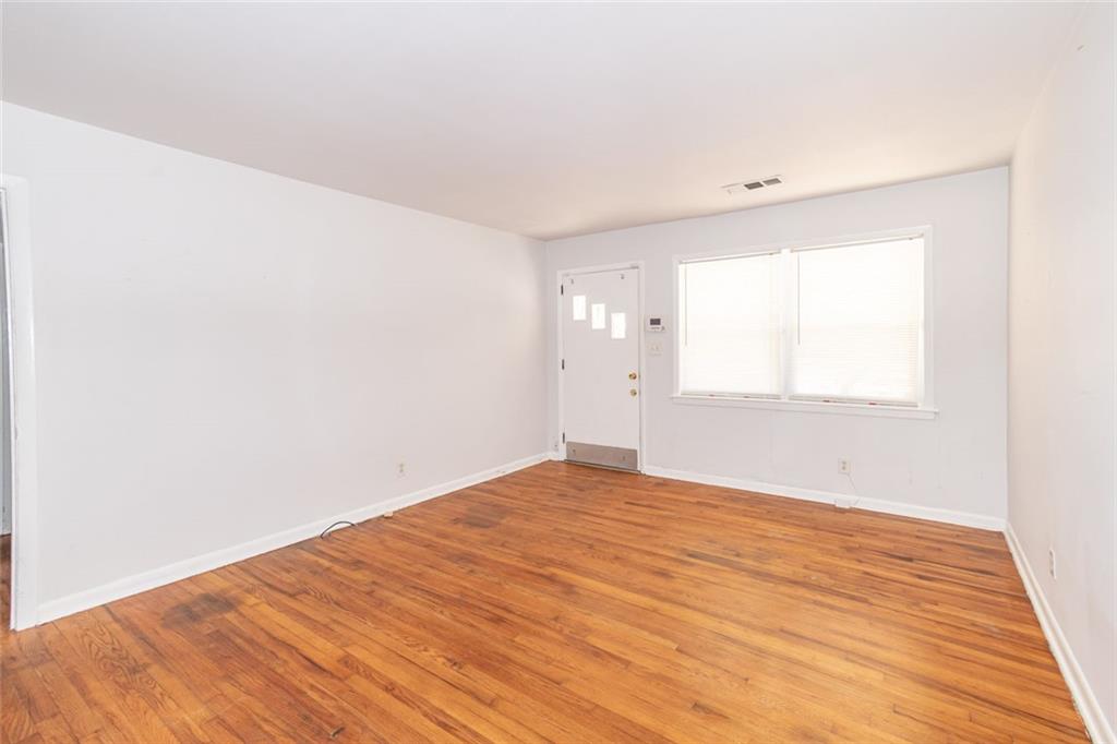 207 Buchanan Terrace Unit B
