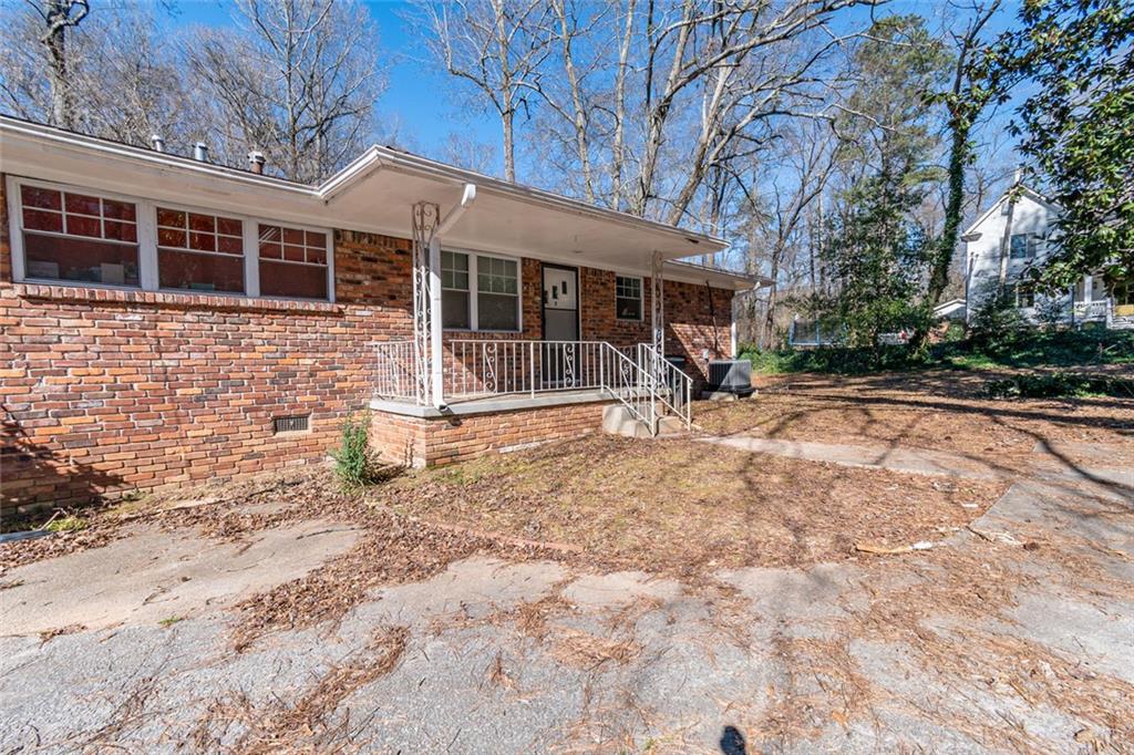 207 Buchanan Terrace Unit B