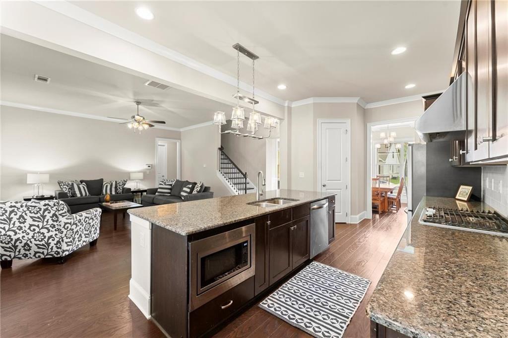 6415 Yellow Birch Street