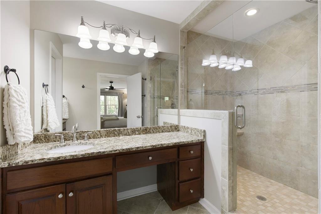 3719 Northbrook Court