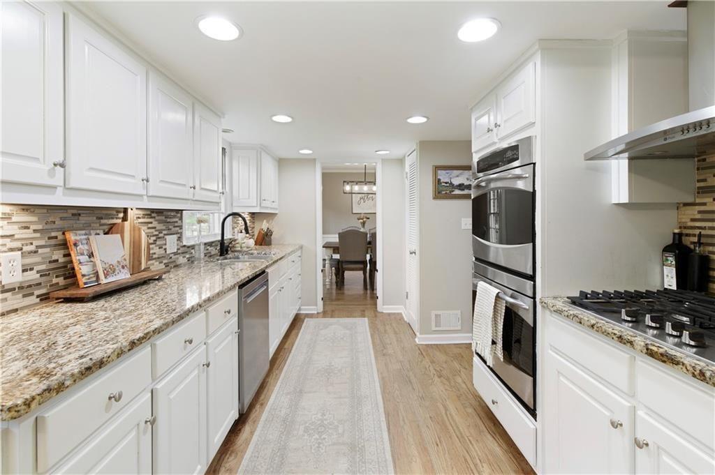 3719 Northbrook Court