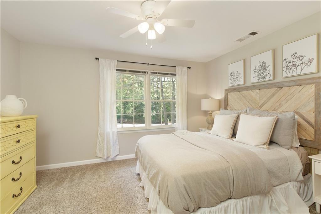 3719 Northbrook Court
