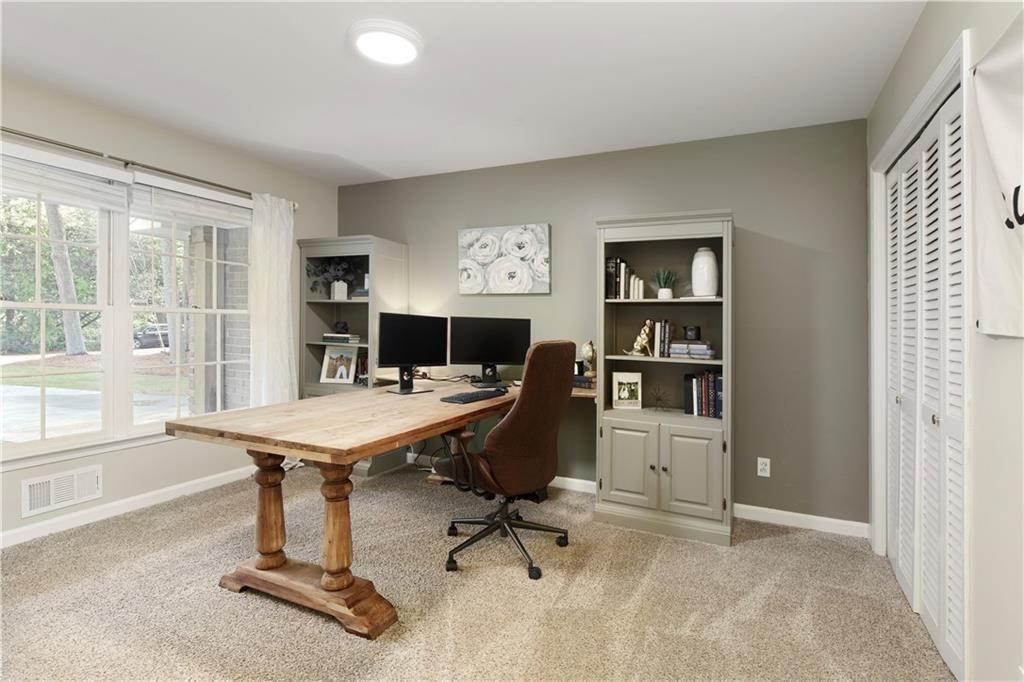 3719 Northbrook Court